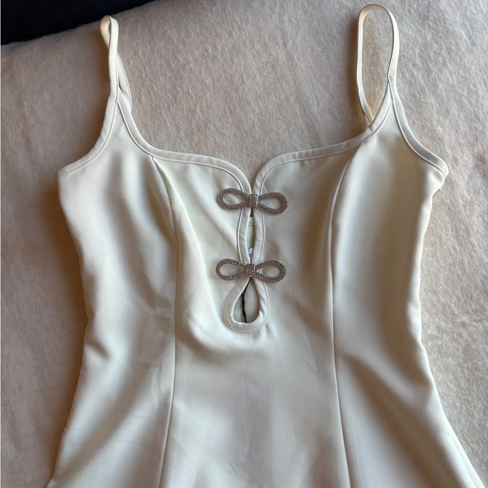 Gianni Bini Cream Mini Dress - Picture 3 of 6
